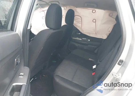 2021 Mitsubishi Outlander Sport 2.0 Se 2Wd z USA, uszkodzony, nr VIN JA4APVAU3MU032013